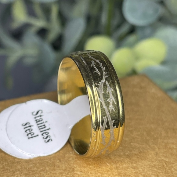 MEN'S GOLD STAINLESS STEEL RING SIZE 10 - Picture 8 of 16